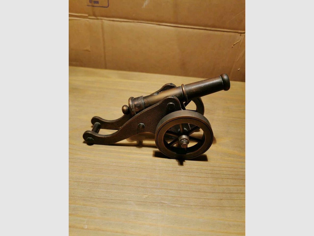 Modellkanone aus Bronze