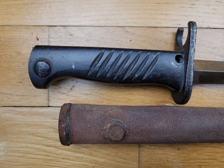 ERSOC baïonnette Ersatz ES07 allemande – poignée fer sur base de lame de baïonnette à douille anglaise modèle 1853 – Poignée type A au Roy William – TBE, image 3 sur 12
