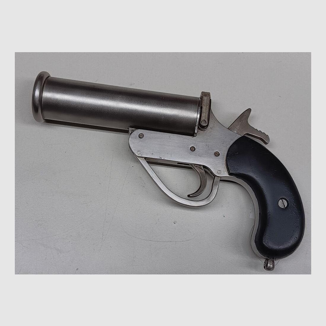 Pistolet de signalisation marine M 601
