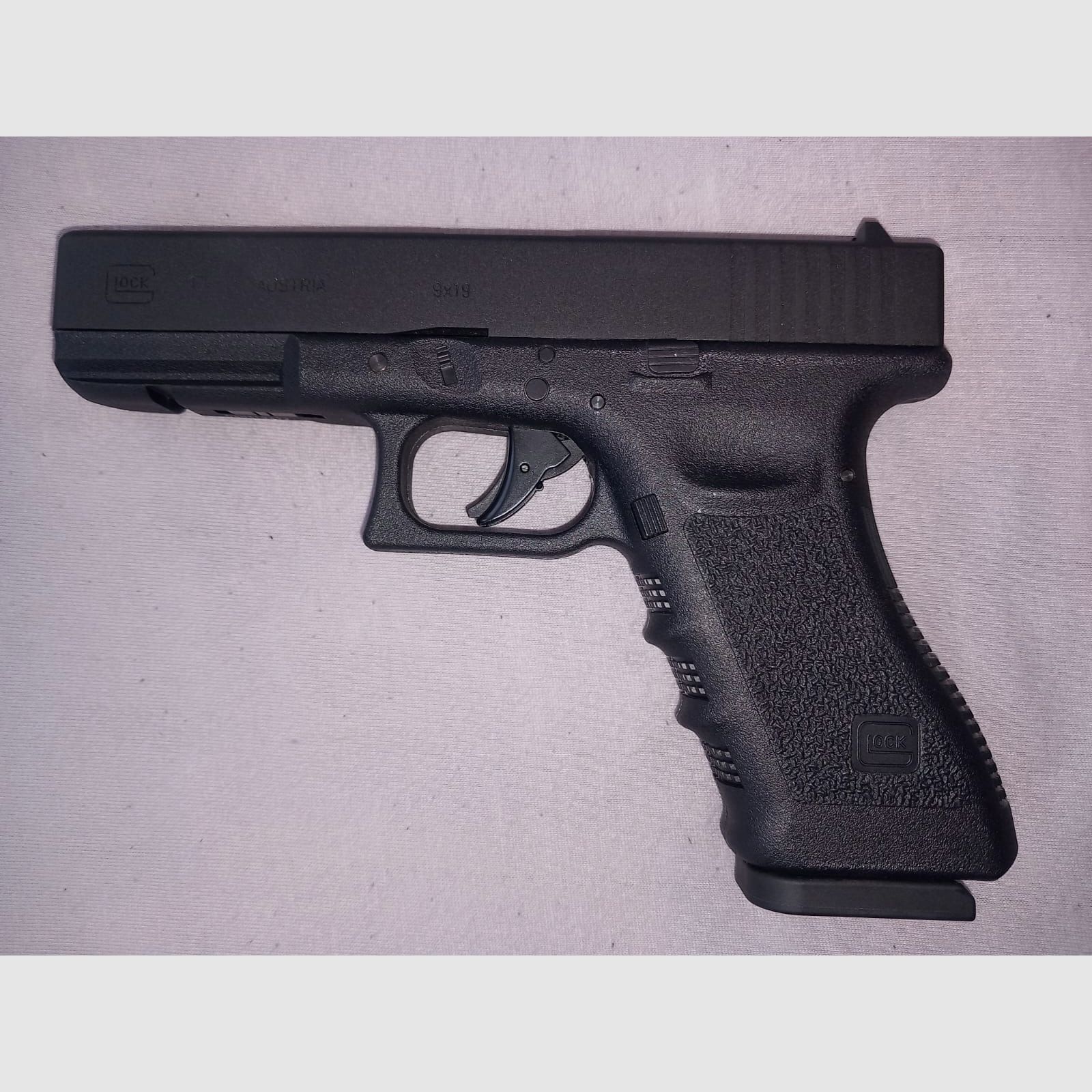 Glock 17 