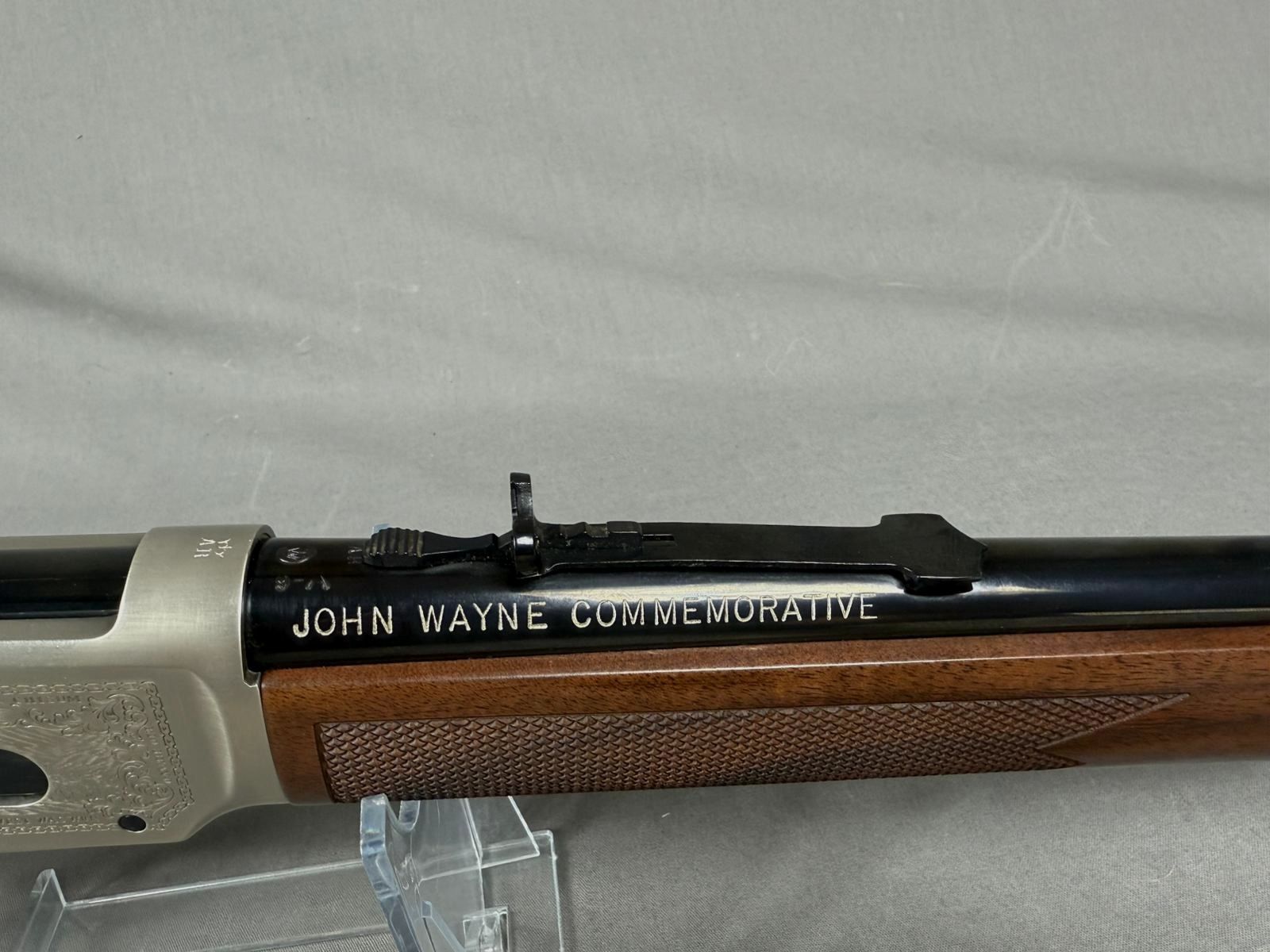 Winchester Mod. 1894  "John Wayne Commemorative"   (.32-40 WCF)