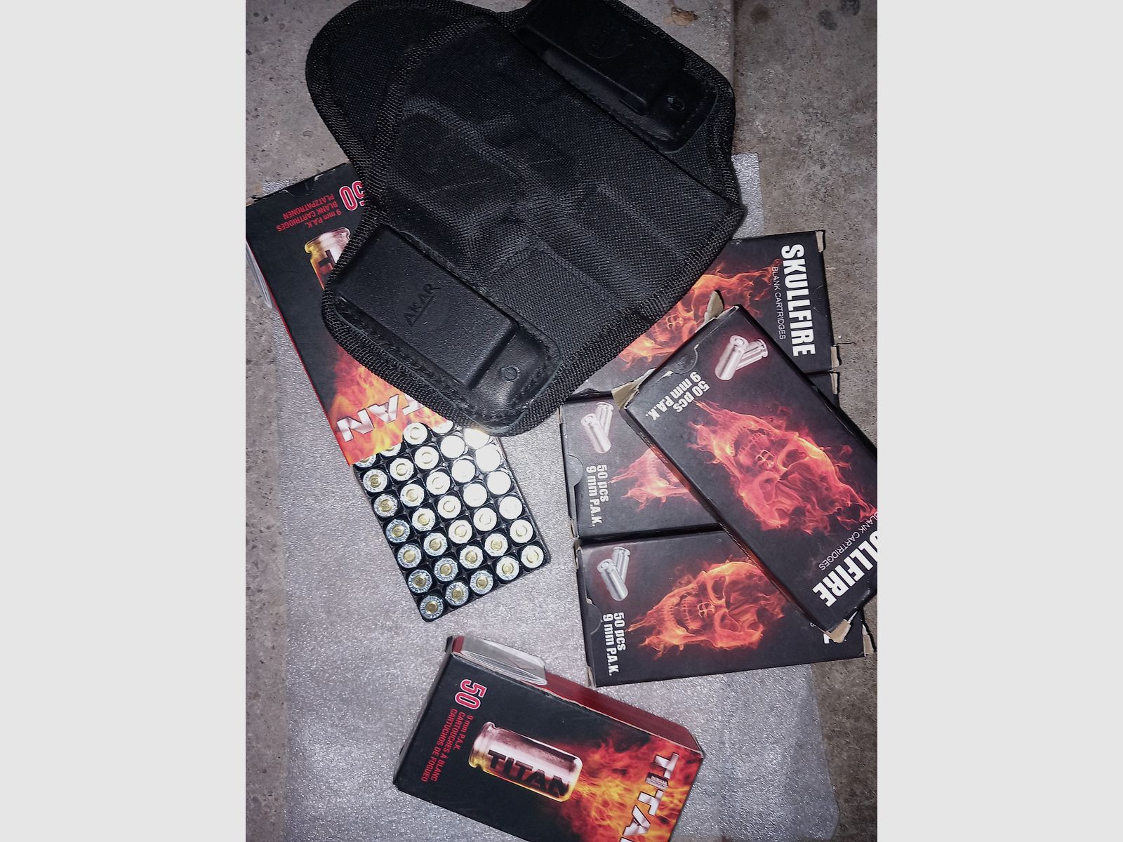 9mm pak munition und holster 