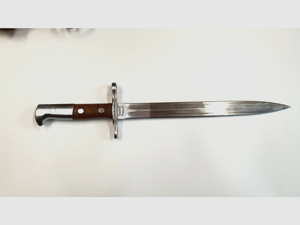 Fabryka broni Bern karabina powtarzalna Fabryka broni Bern Szwajcarski K31 Kaliber 7,5x55 Szwajcarski kompletny z dopasowanymi numerami + bagnet