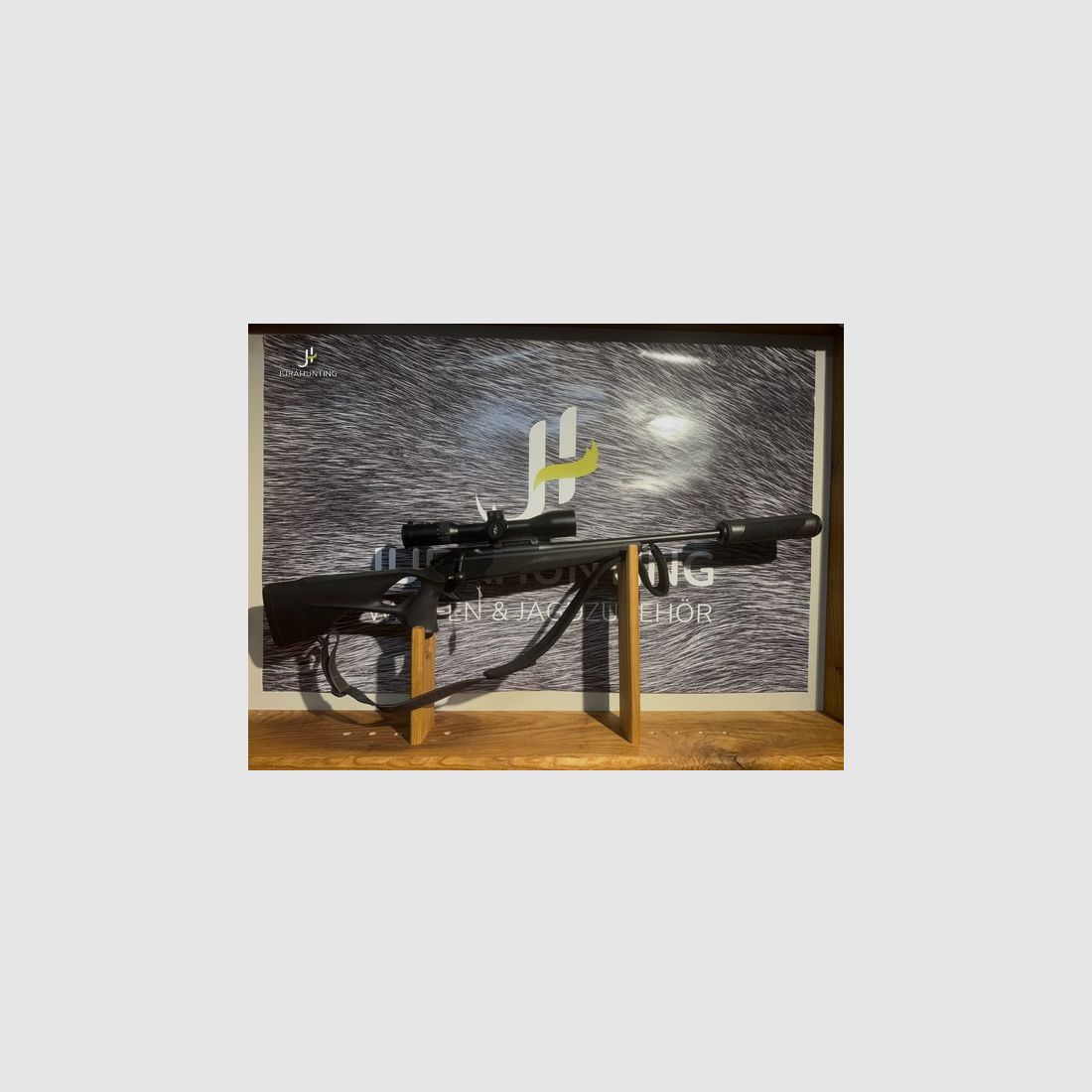 Blaser R8 Ultimate; Blaser B2 2-12x50iC; Jaki Titanium