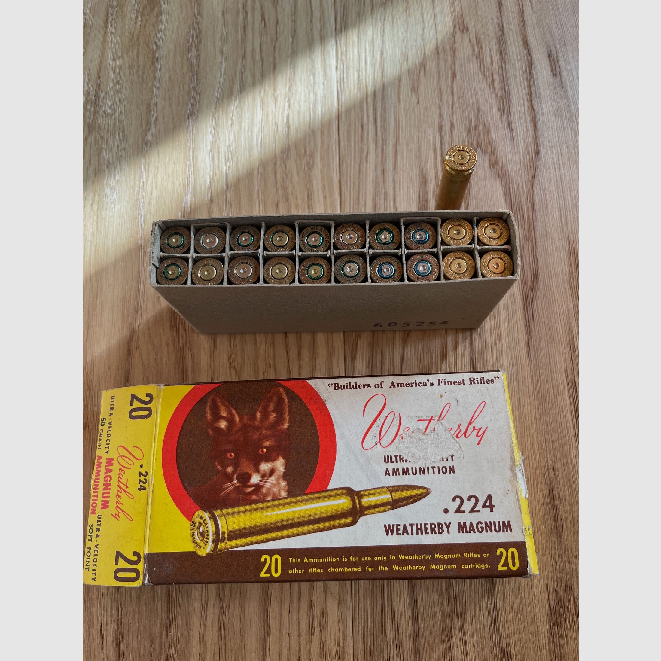 21 leere Hülsen .224 Weatherby Magnum