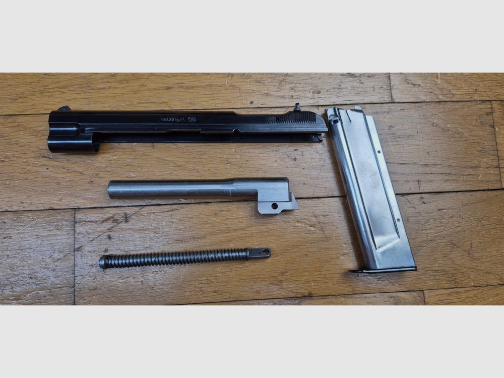 Wspaniała konwersja dla pistoletu SIG P210 – Kaliber 22LR – Z dedykowanym stalowym magazynkiem typu 1 – Odpowiedni dla SIG z lufą 120mm, jak P 210-2, 3, 4, 6… – Kompletny i w stanie jak nowy – Rzadkość! – TBE+++, zdjęcie 3 z 15