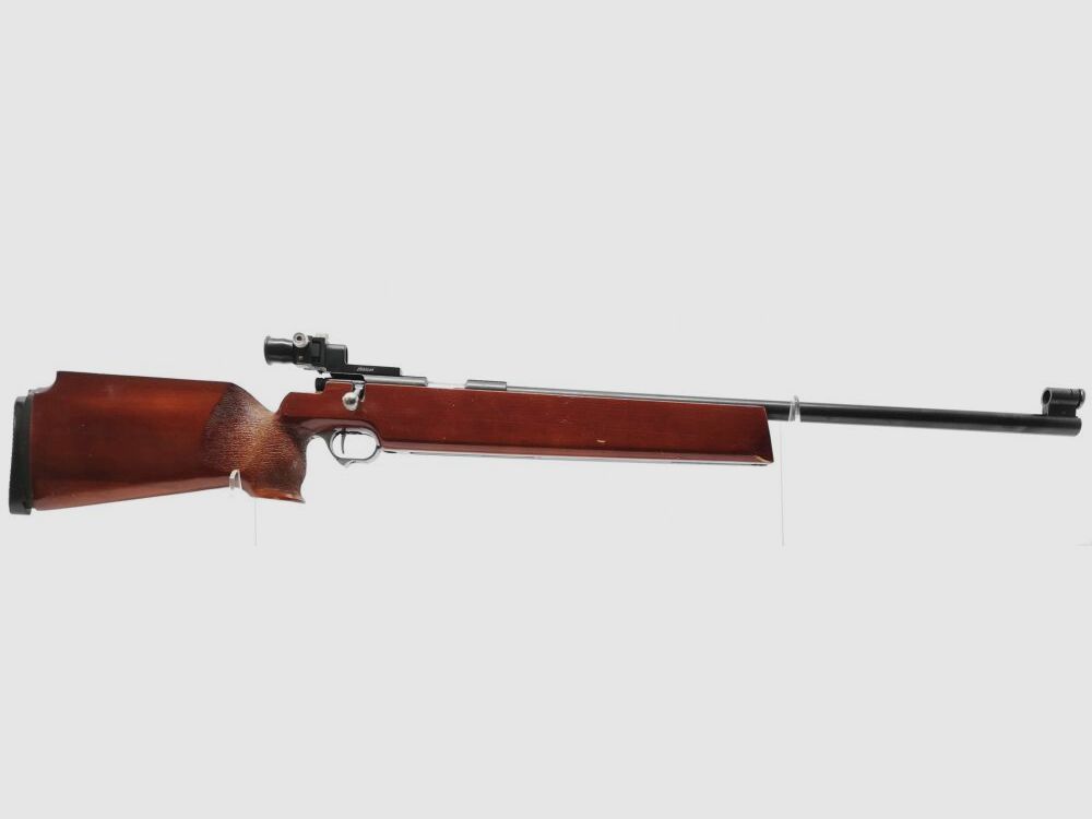 Armes de sport Suhl M150