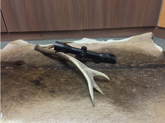 Swarovski Z8i 1,7-13,3x42 P SR, Flex Absehen, mit Schiene