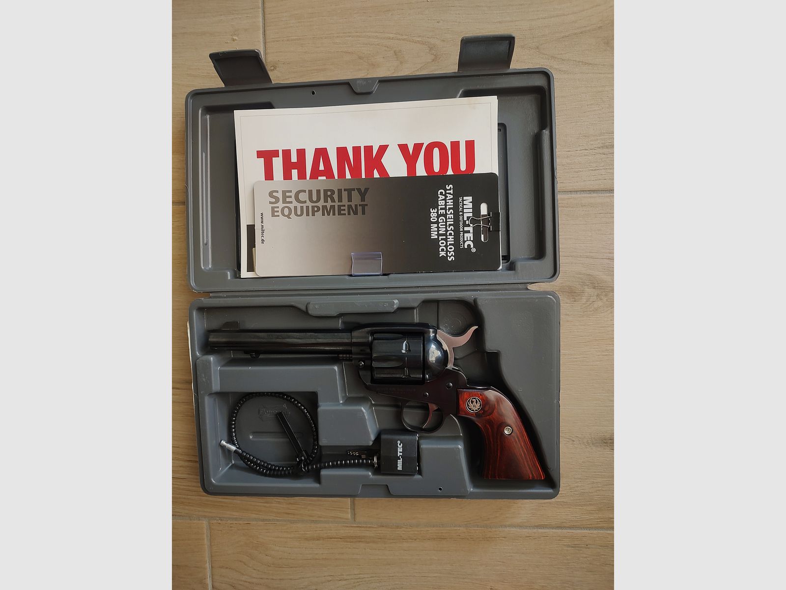 Ruger New Vaquero Revolver / SA (Kal. .357 Mag.) - Preissturz !