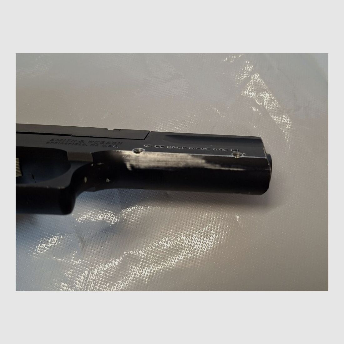 Smith iund Wesson 422