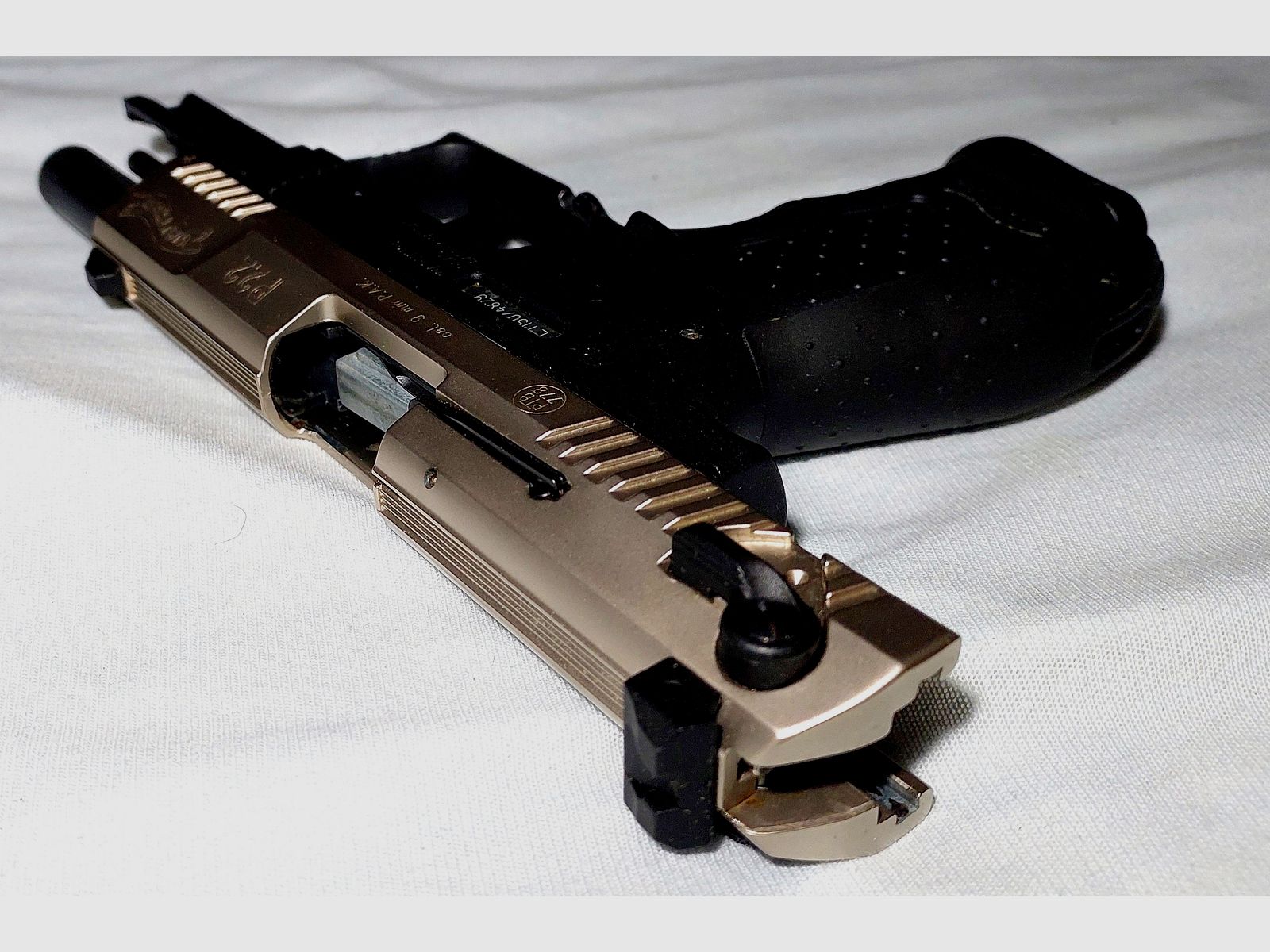 Walther P22 (P 22 Classic) pistola a salve 9mm P.A.K. nichelata (PTB 778)