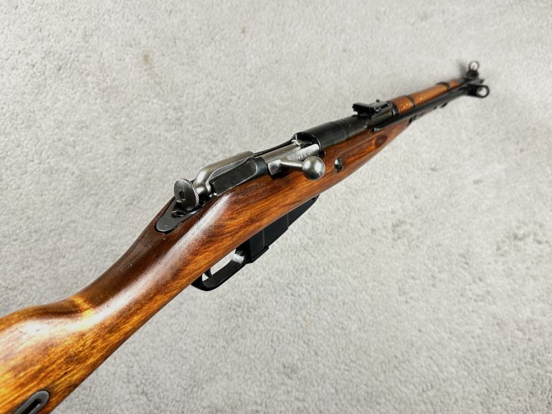 Sammlerstück! | Mosin-Nagant M1944 von 1946 | Karabiner-Variante mit fixem Bajonett | NUMMERNGLEICH!