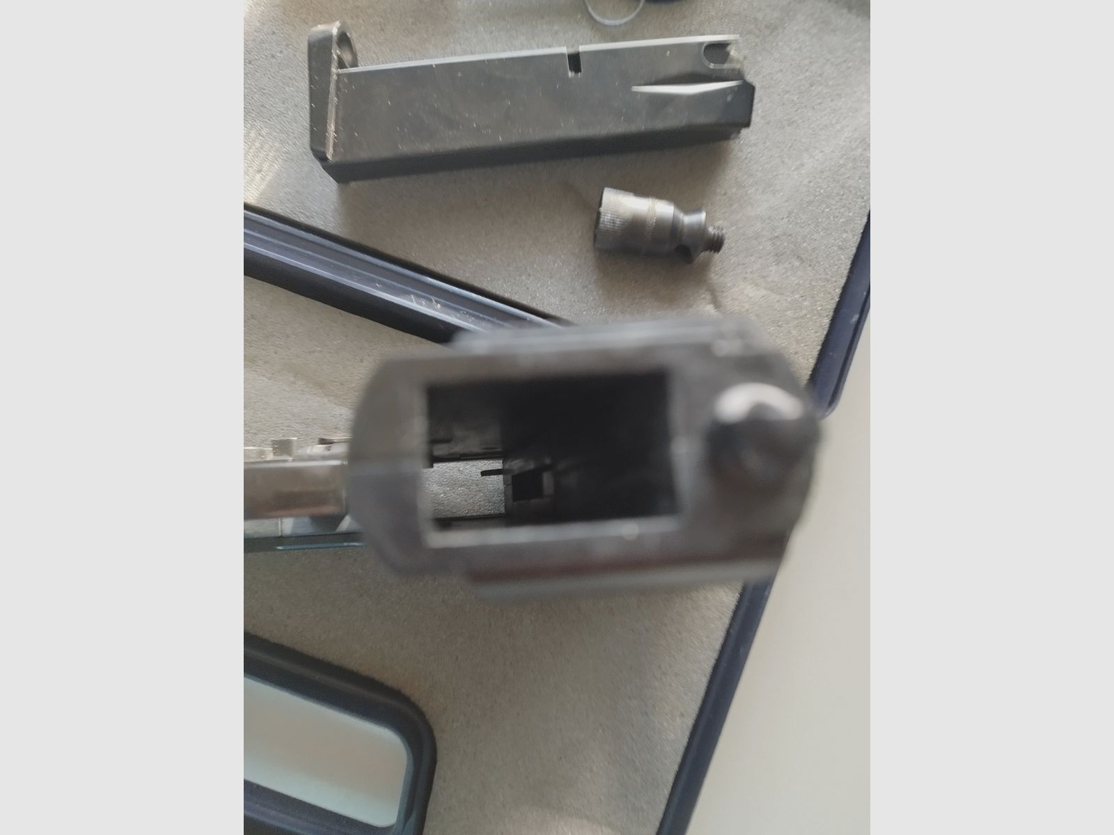 SRS Pistole Reck Miami 92 (Beretta) 9mm P.A.K. PTB mit Zubehör 