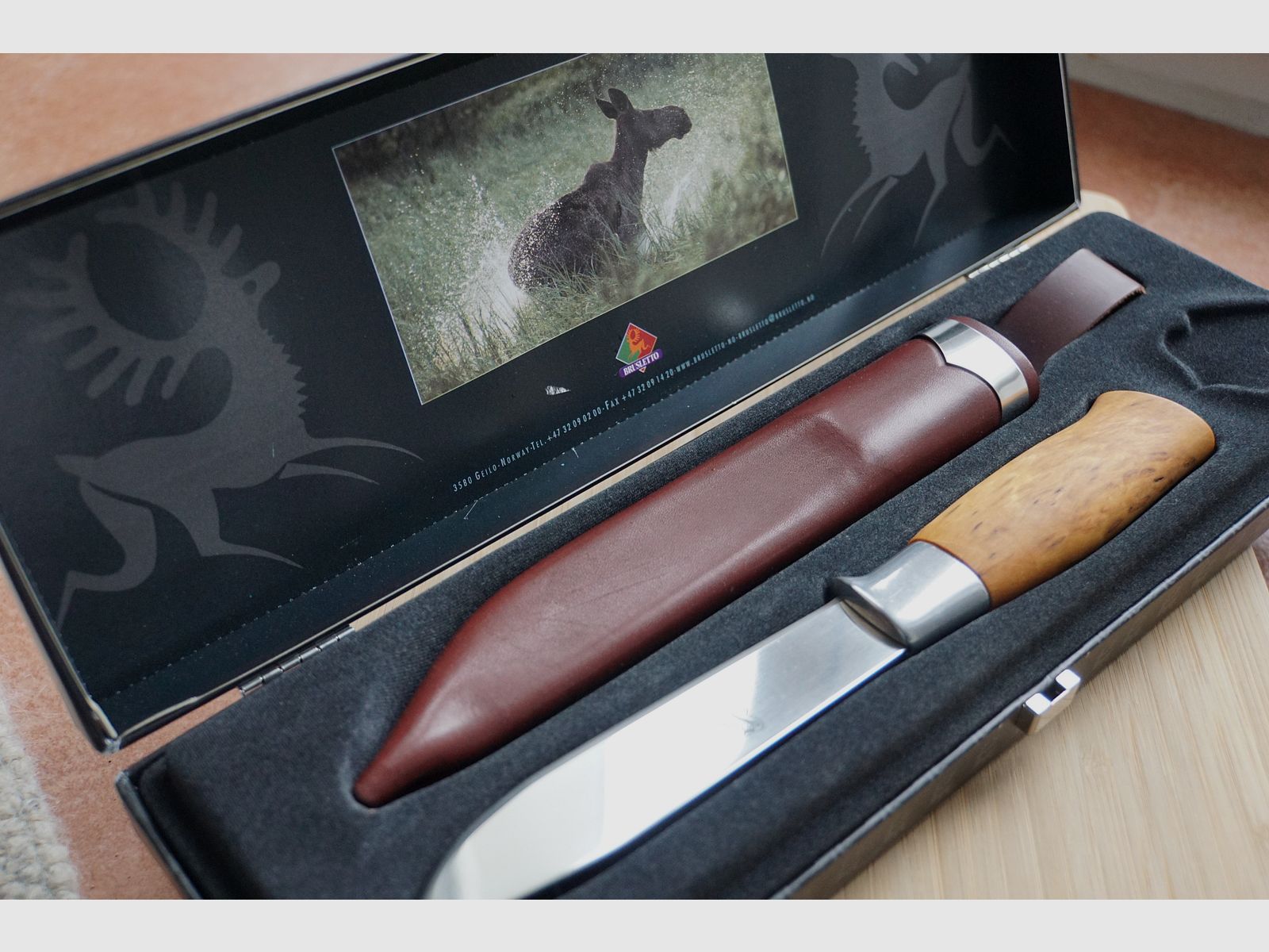 Various Brusletto knives from collection dissolution