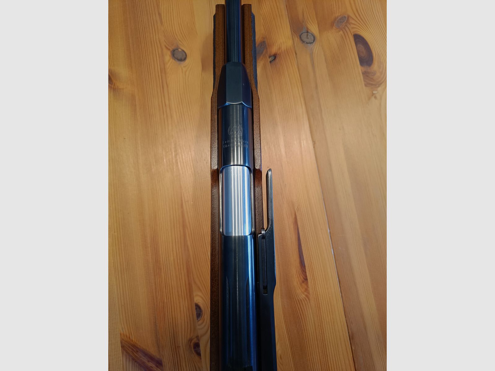 Luftgewehr der Marke Feinwerkbau Modell 300s Universal