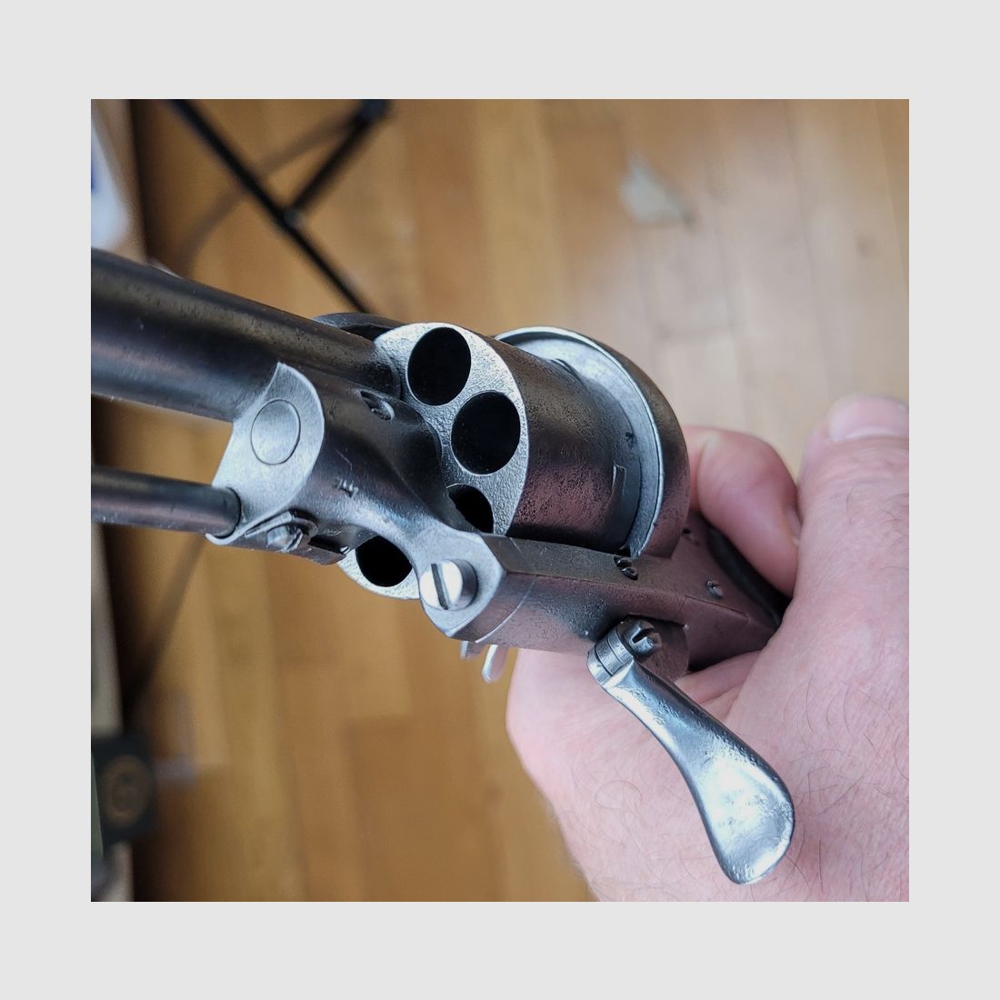 Kurioser Perkussionsrevolver im Kaliber 9mm – mit geschlossenem Rahmen – das größte Modell "Taschenrevolver" – schöne Griffschalen aus Ebenholz – gute Mechanik – Selbstverteidigungswaffe aus der Belle Époque – BE, Bild 15 von 16