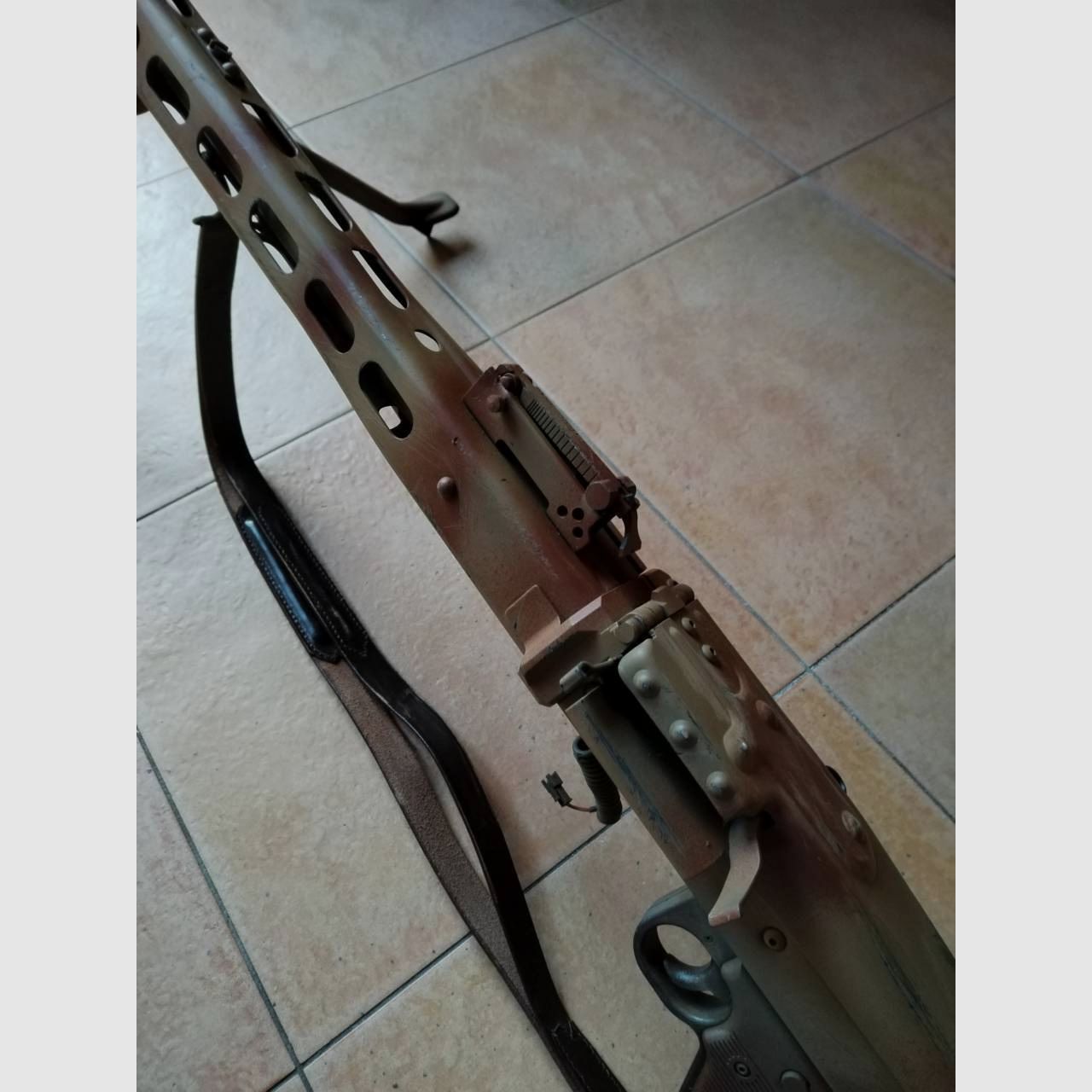 Airsoft AGM MG42 custom