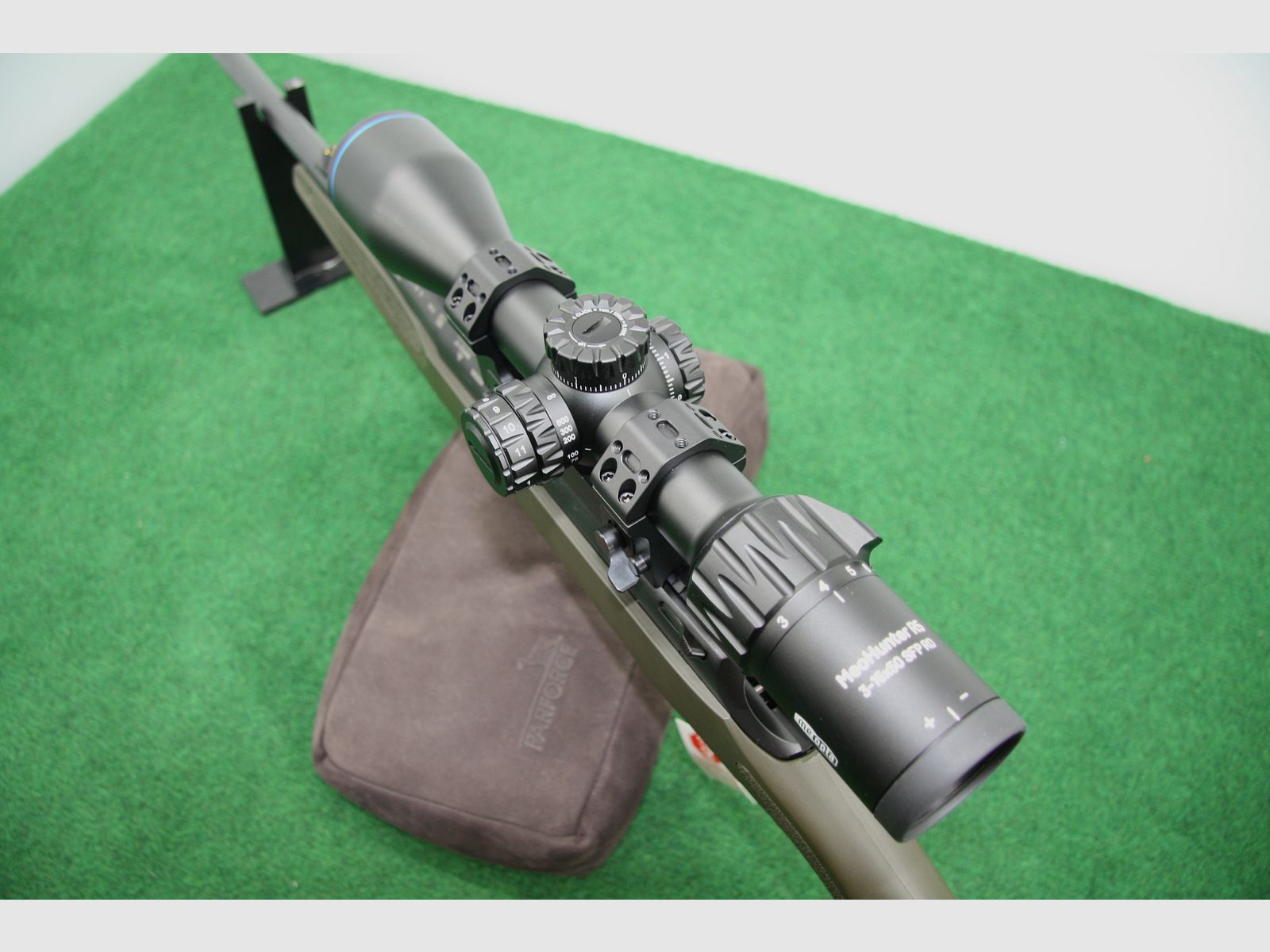 Haenel Jaeger 10 z Meopta MeoHunter R5