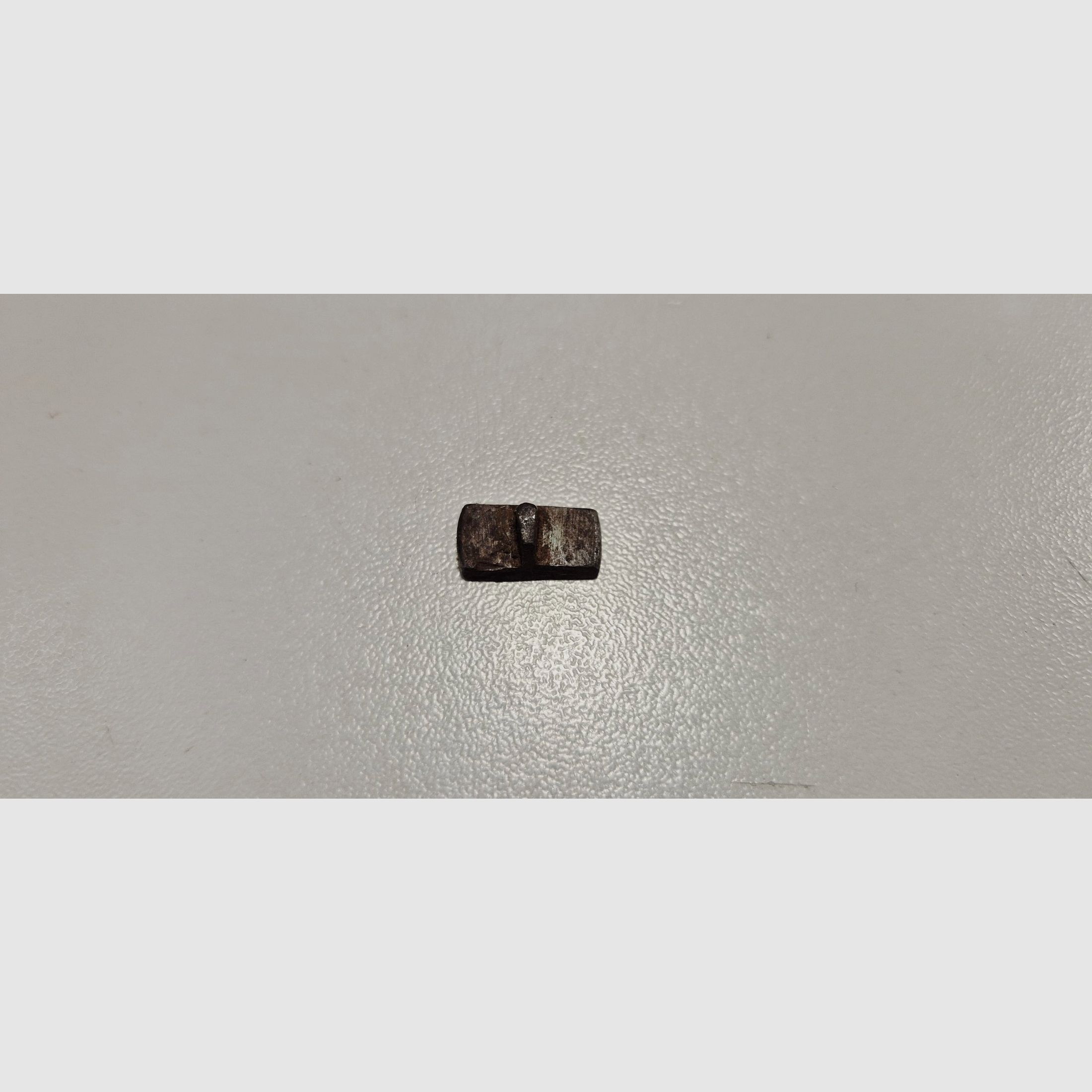 Mira Lebel Escolar, imagen 1 de 2