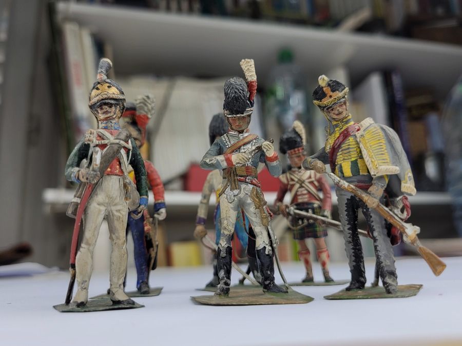 6 Zinnfiguren – Soldaten der anti-napoleonischen Koalitionen – schottisch, russisch, … Sehr schöne Qualität, Bild 1 von 7