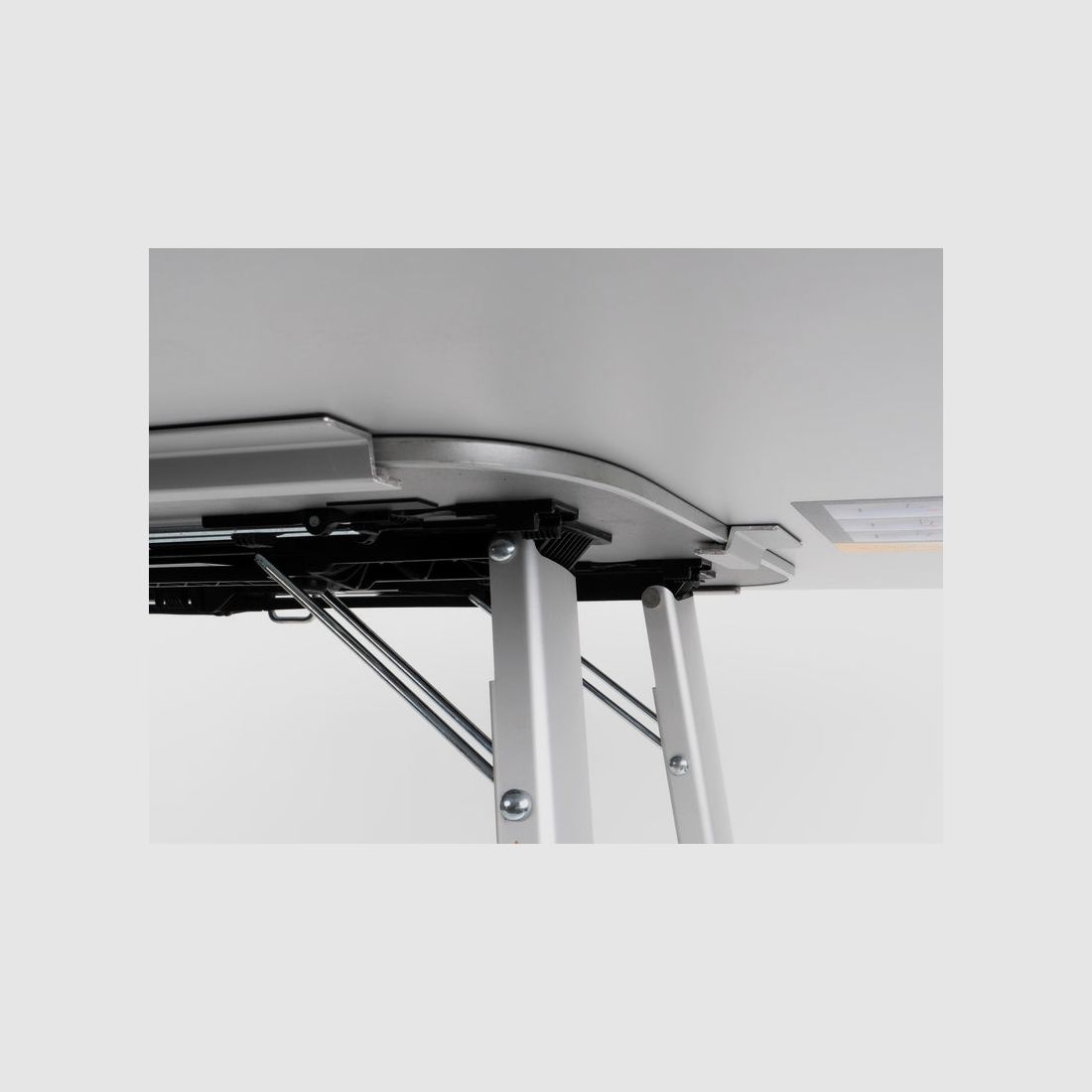 Reimo Tabletop Extension for VW T5/6 California/Beach Table, image 6 of 7