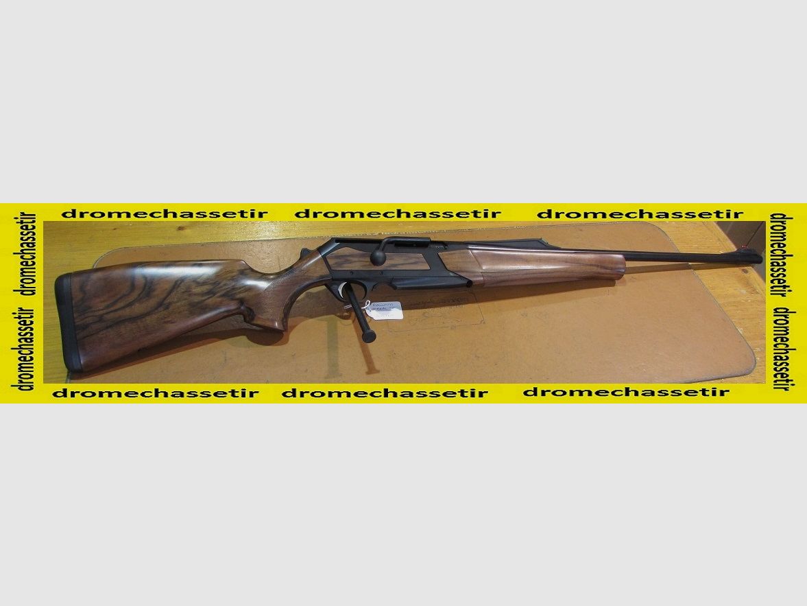 Browning Maral Holzbüchse, Lauf 61 cm, Kal. 300 Win Mag, Spannsystem, Magazin 4 Schuss