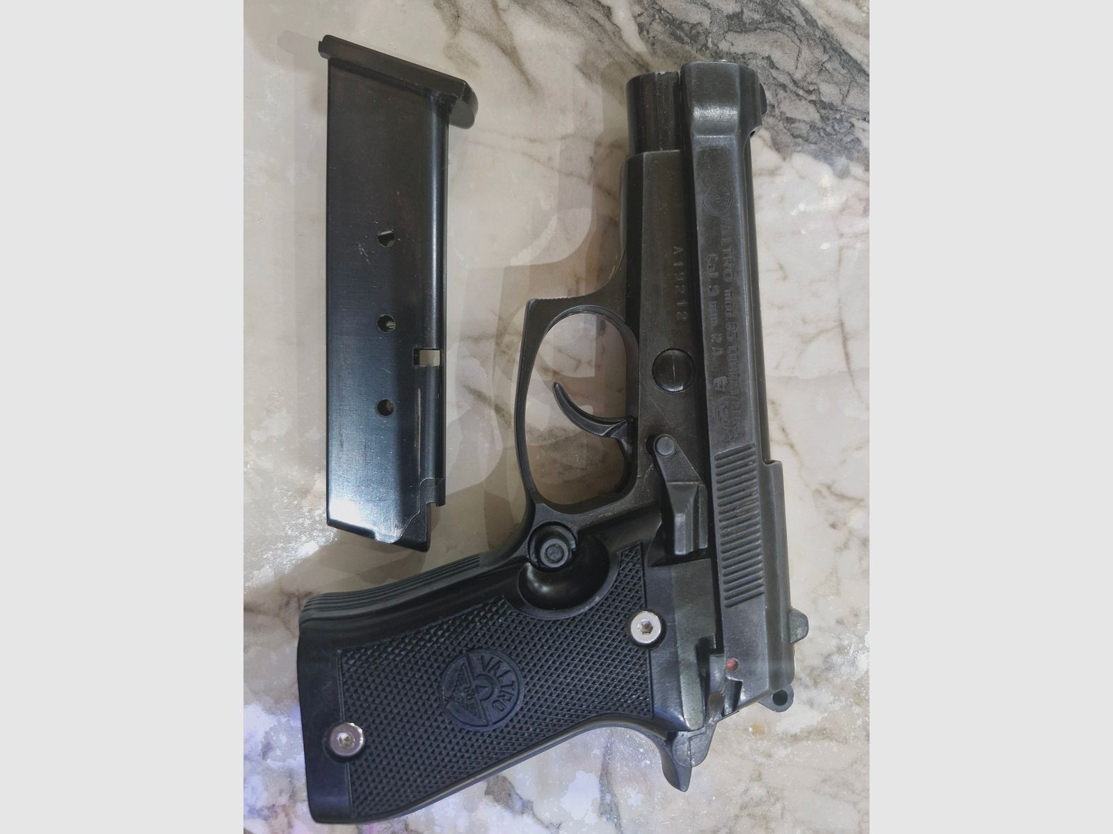 Schmuckstück!! VALTRO 85