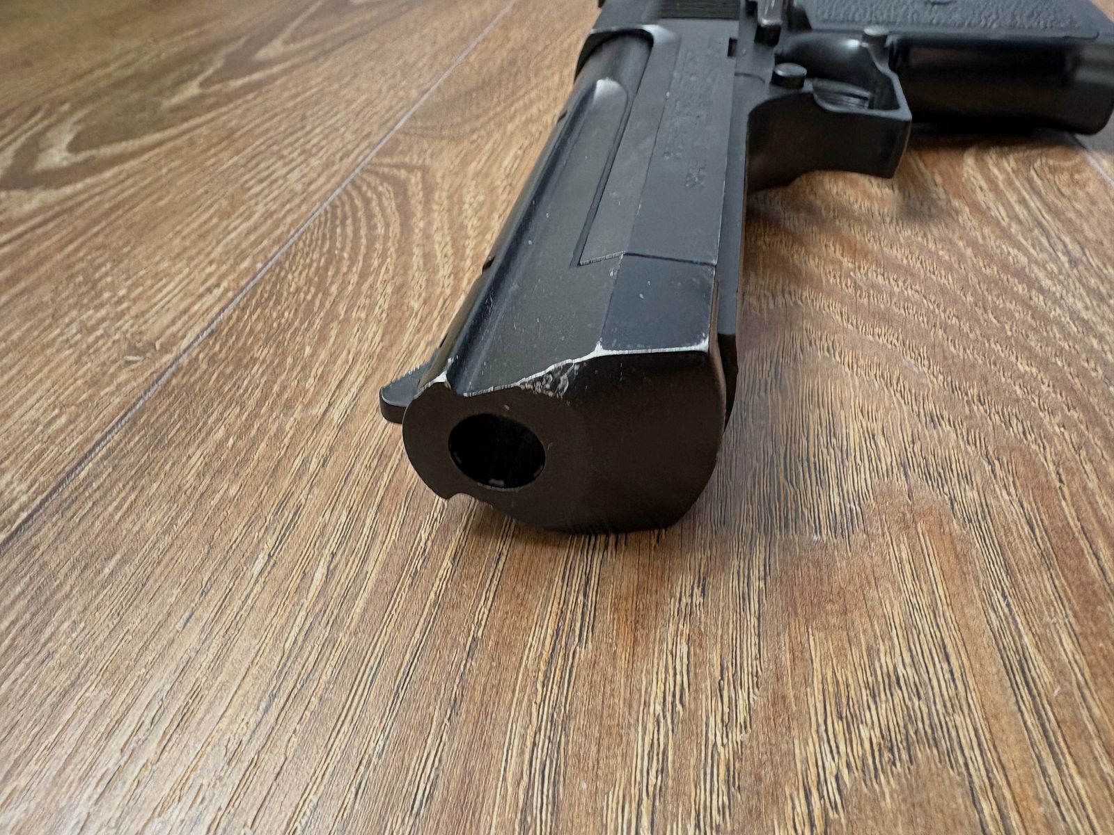 Cybergun Desert Eagle .50AE Metallschlitten CO2 BB + EXTENDED MAGAZIN