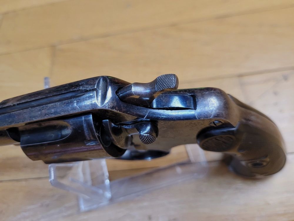 Sehr schöner und seltener Revolver Cordero – Kal. 8 mm92 – Kopie des Colt Police Positive 1907 – Seltene Herstellung Garate y Anitua aus der Vorkriegszeit – Exzellente Mechanik, schöne Brünierung und nahezu perfekte Griffschalen – Lauf von 128 mm und spiegelglatte Kammern – TBE++, Bild 11 von 18