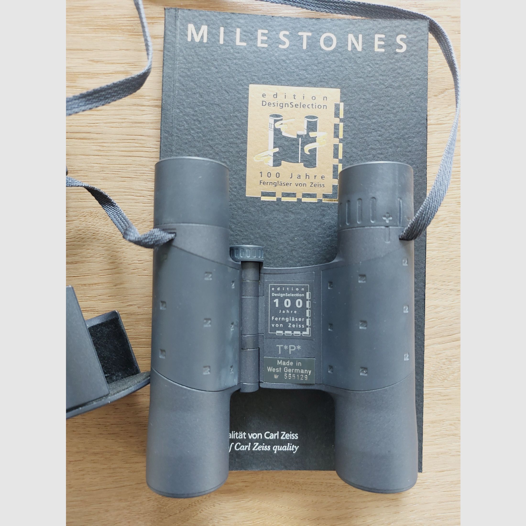 Zeiss 10x25B zakverrekijker, afbeelding 5 van 5
