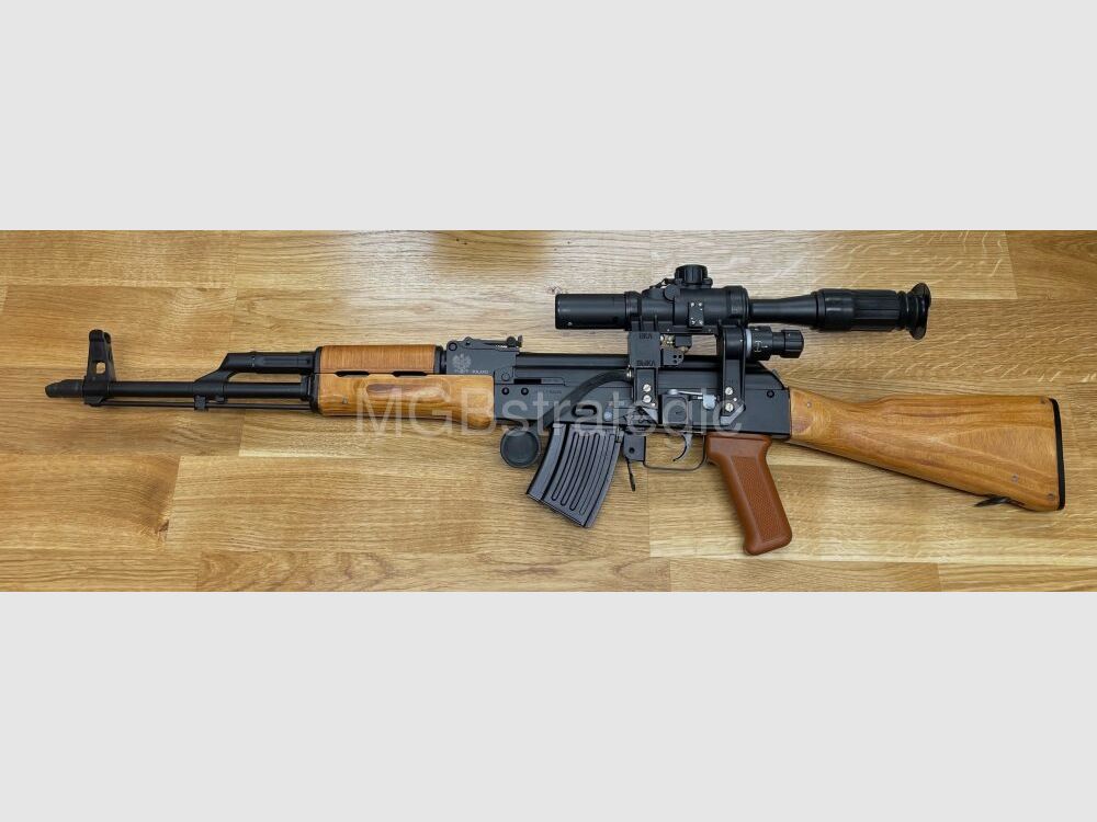 WBP Jack - carabina semiautomatica 7,62x39 - sistema AKM AK47 AK74 con calciatura in legno stratificato - il bayonetta può essere montata - Made in Poland - novità!