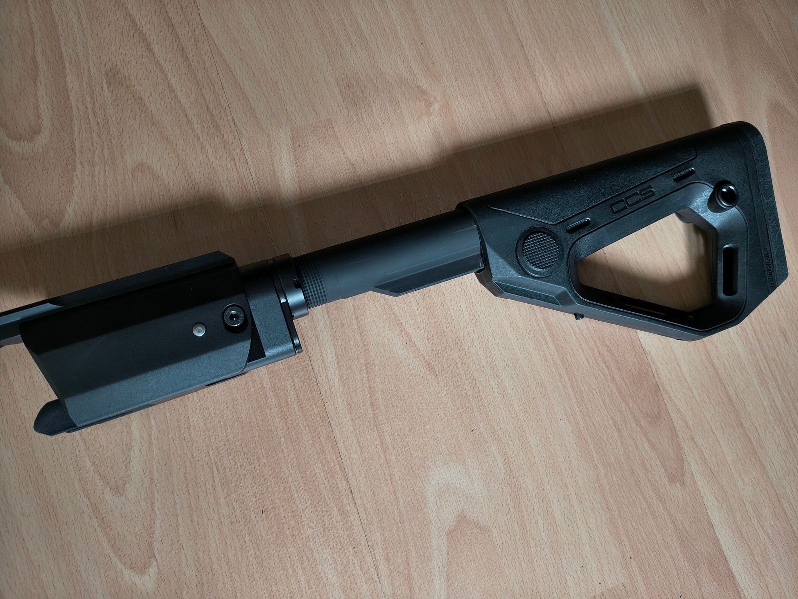 Anschlagschaft Hera Arms Triarii für Shadow2, neuwertig, mit Schiebeschaft
