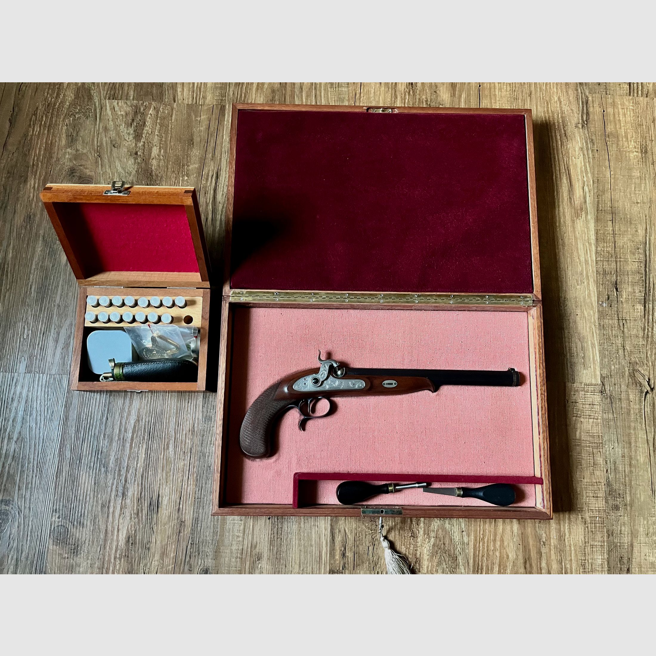 Hege Siber Lausanne Perkussionspistole