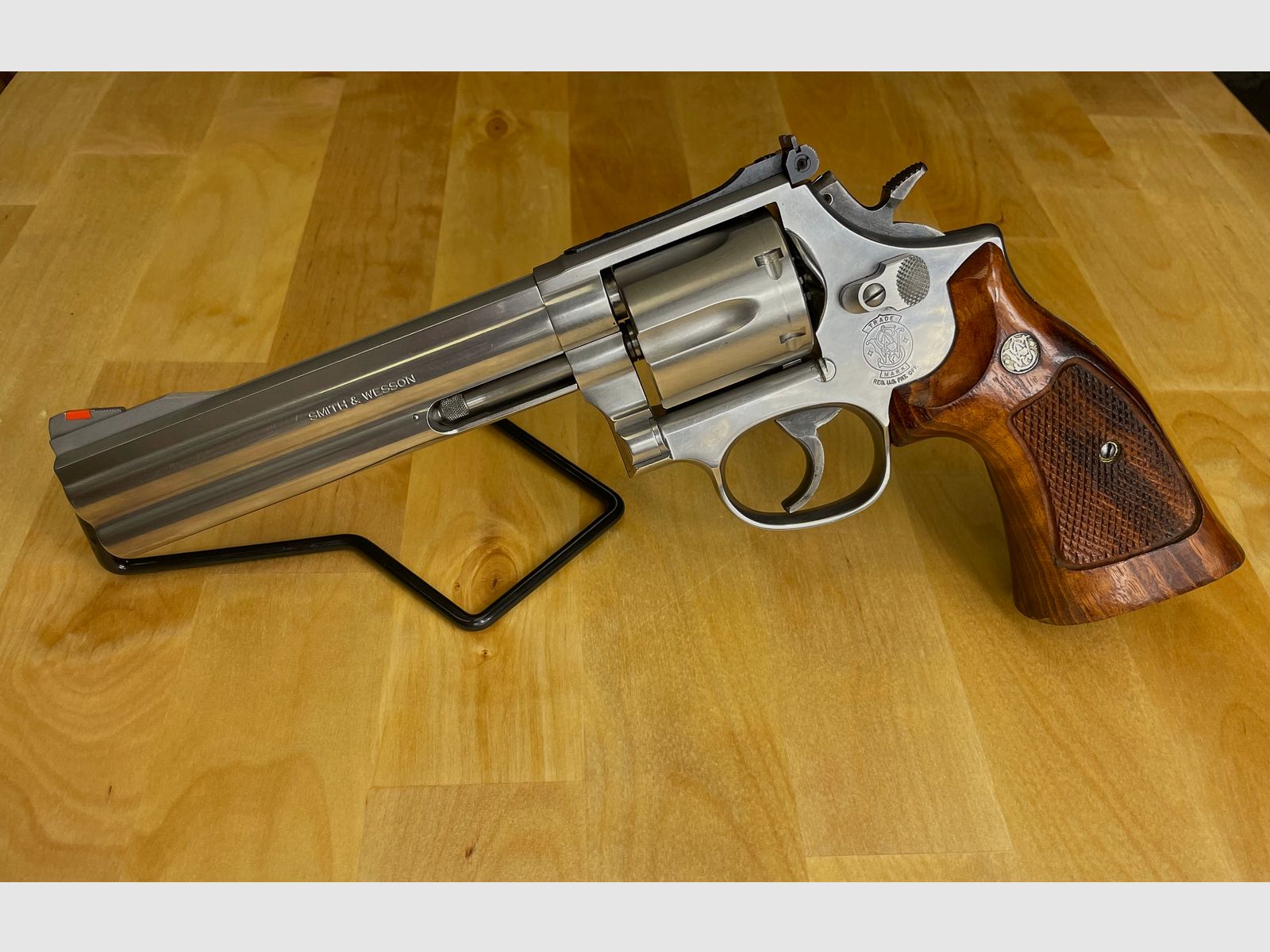 Revolver Smith&Wesson 686 6 inch kaliber .357 Magnum