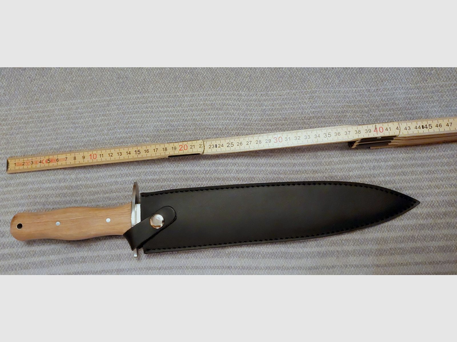 Saufänger – Grande coltello da caccia, affilato su entrambi i lati, manico in legno di teak, con fodero in pelle NUOVO