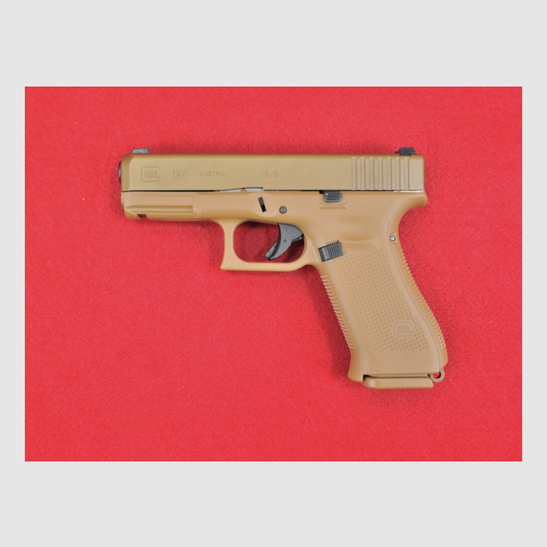 Glock 19x 9mm Luger, Bild 1 von 3