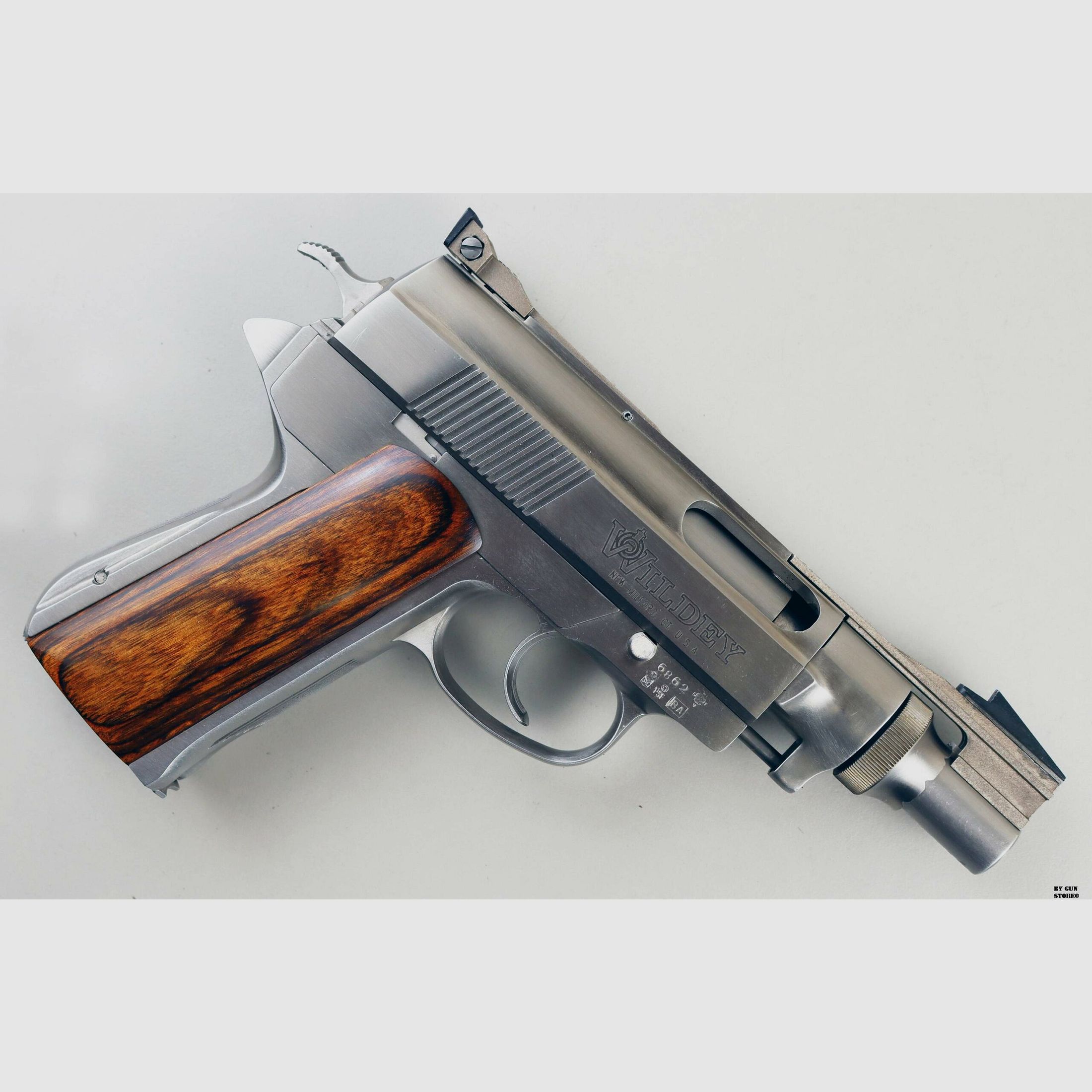 Pistola Wildey mod. 455 Survivor cal. 45 Win. Mag. nº de serie 2913, imagen 6 de 22