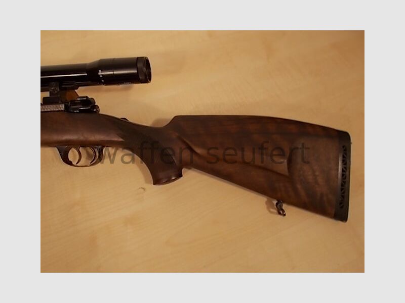 Frankonia 98er DWM Exklusivmodell 8-kant Lauf + Zeiss 2,5-10x52T*