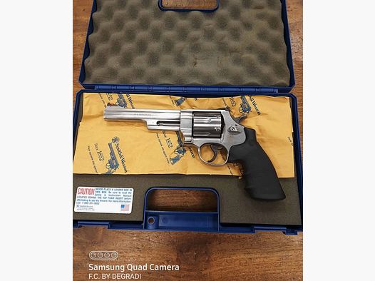 SMITH&WESSON 629 – 6 44 MAGNUM