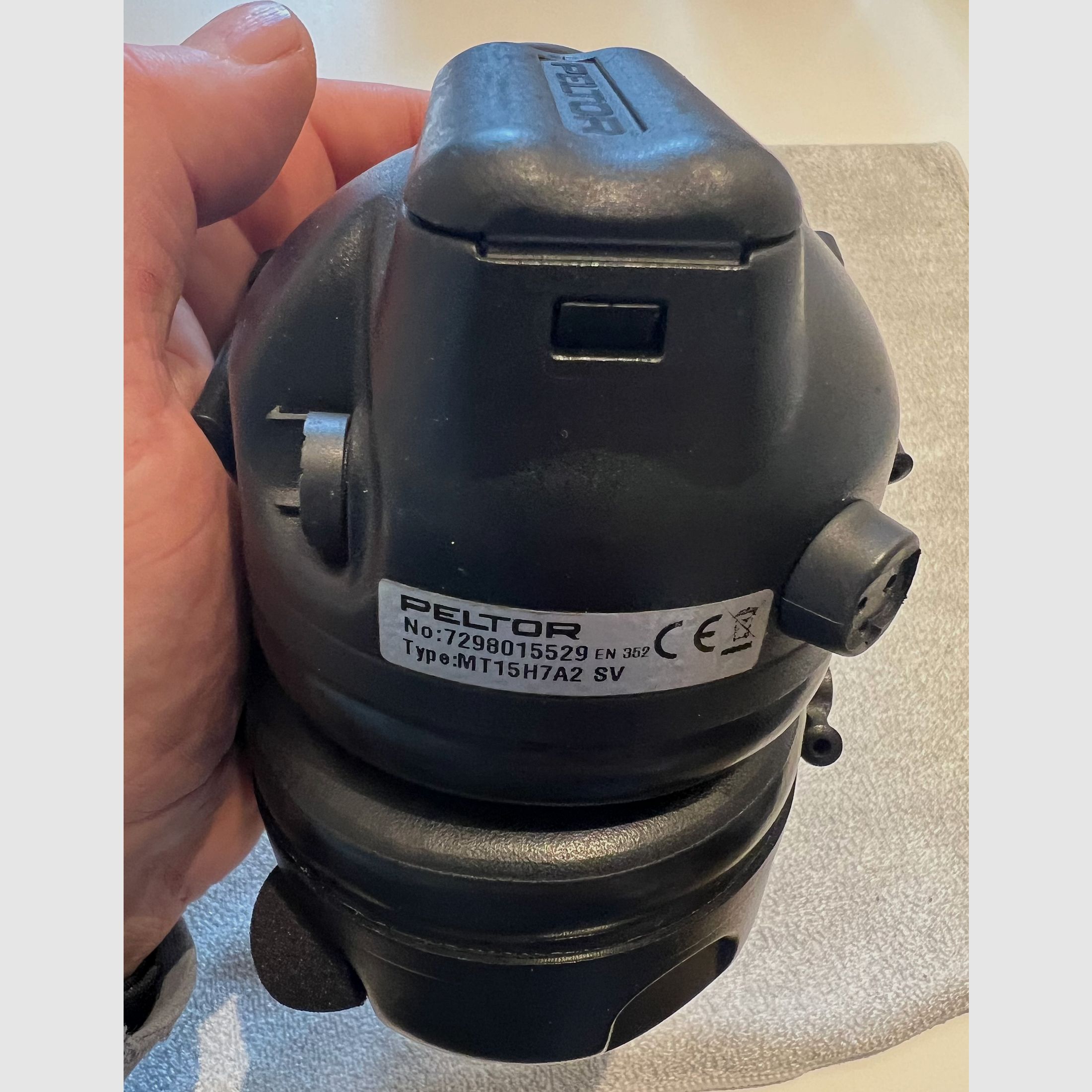 3M PELTOR ProTac II Gehörschutz, mit Funktion Hören, 32 db