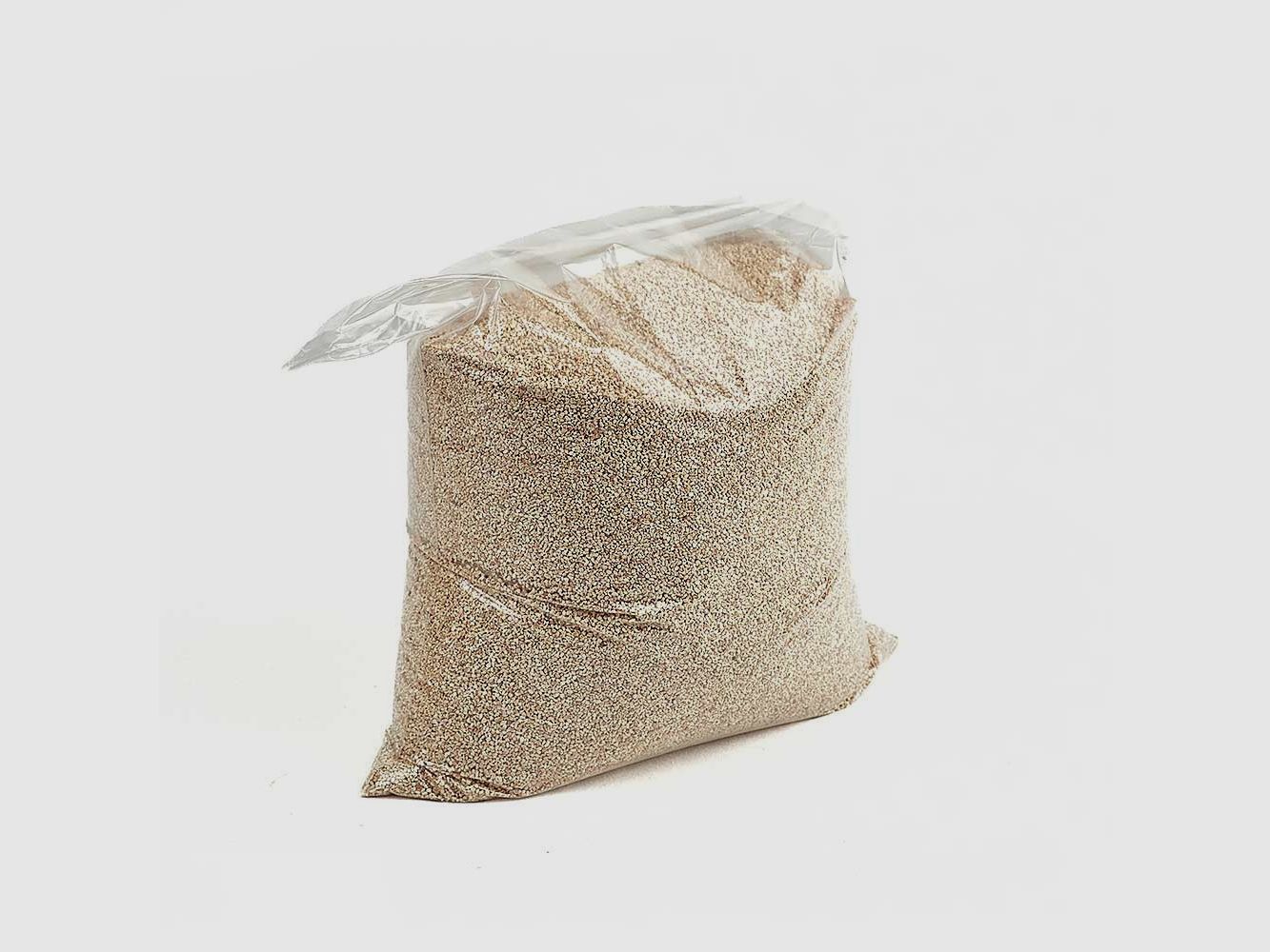 Eemann Tech Medium for Polishing Corn Cobs M16 – 2 kg, image 1 of 3