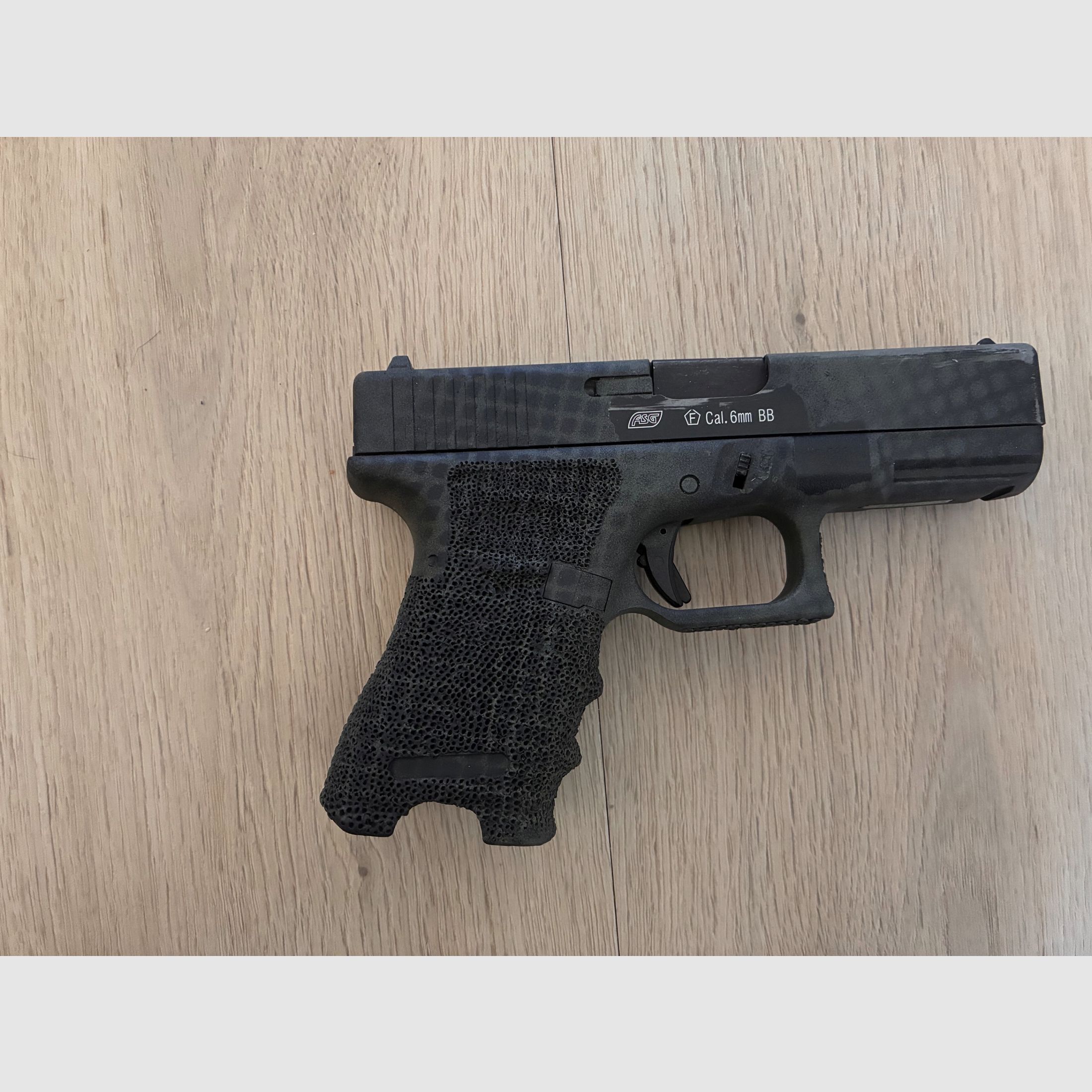 KSC/KWA G19, immagine 1 di 6
