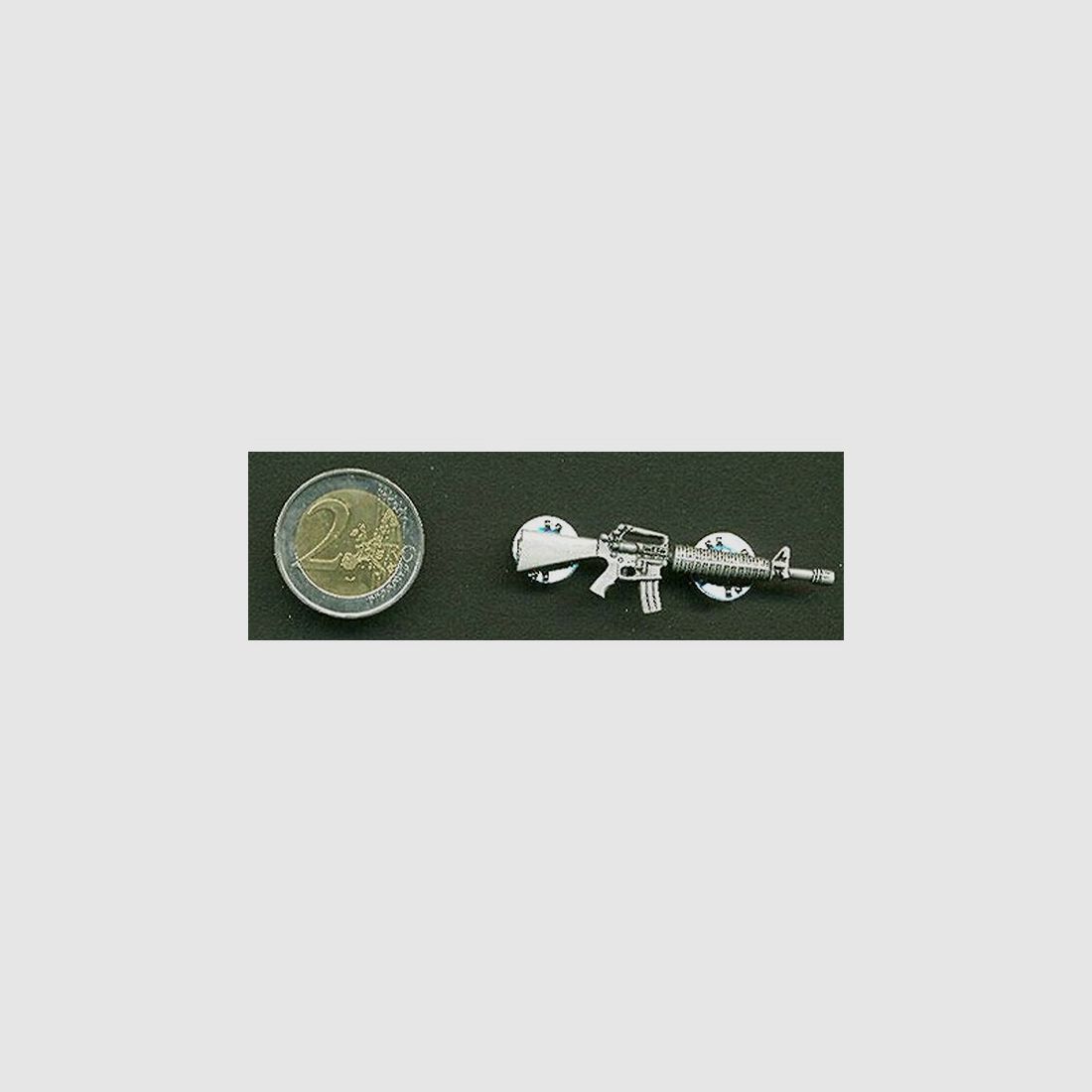 US M16A2 Sturmgewehr als Metall-Anstecker