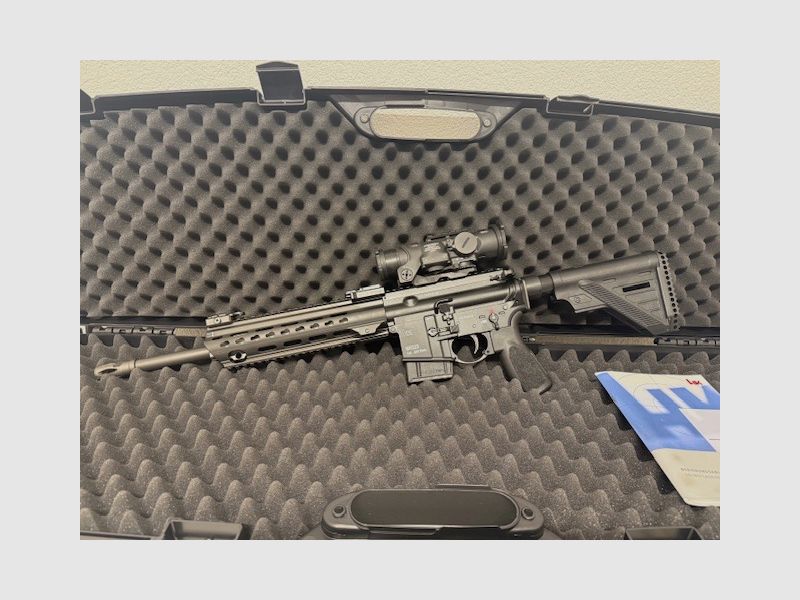 HECKLER & KOCH MR223 A3-VERSION 14,5" KALIBER .223 REM. SELBSTLADEBÜCHSE BUNDESWEHRVERSION