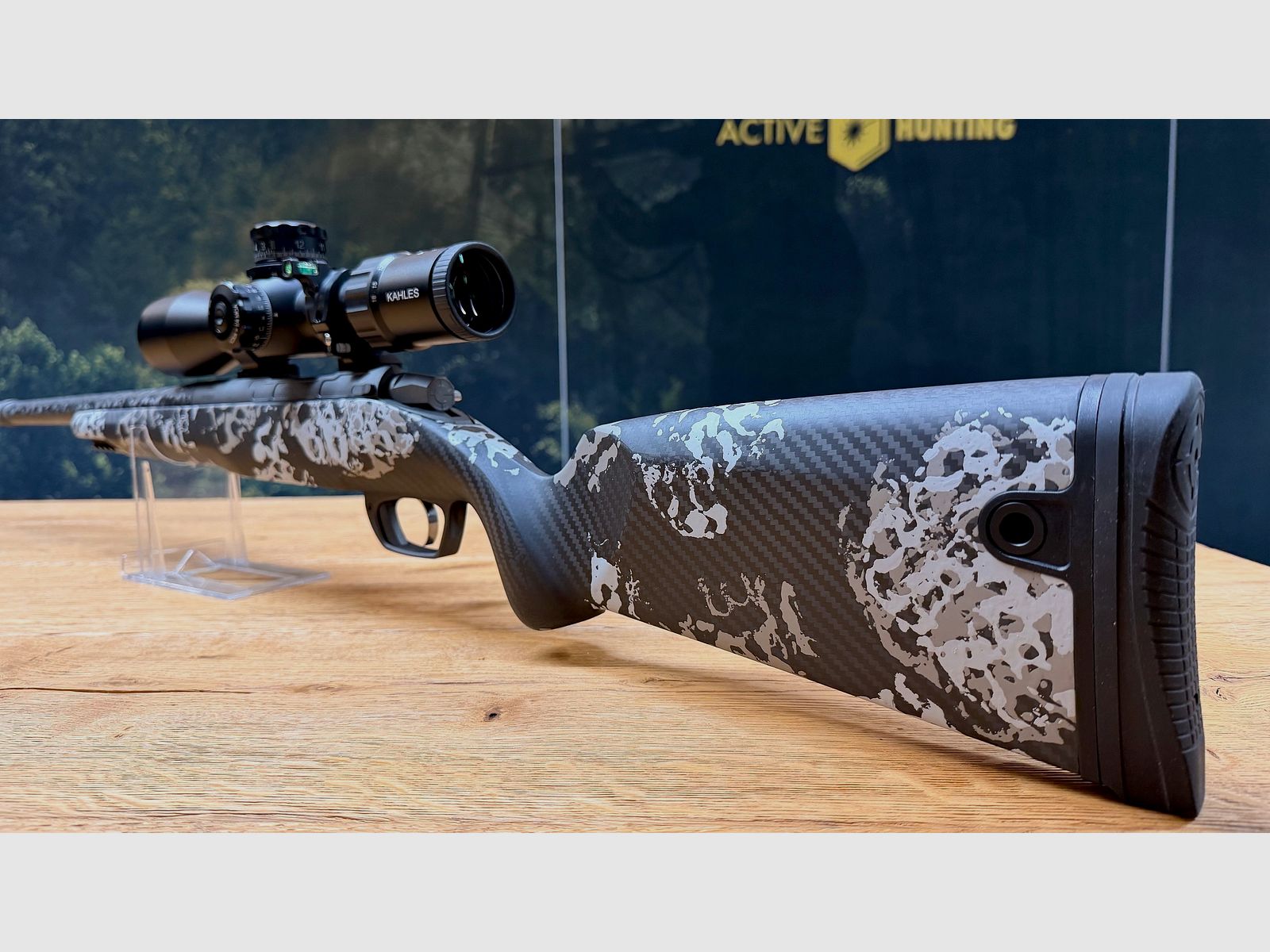 Gunwerks ClymR / 6 Creedmoor / LL 18" / con sistema in titanio / Kahles K318i 3,5-18x50