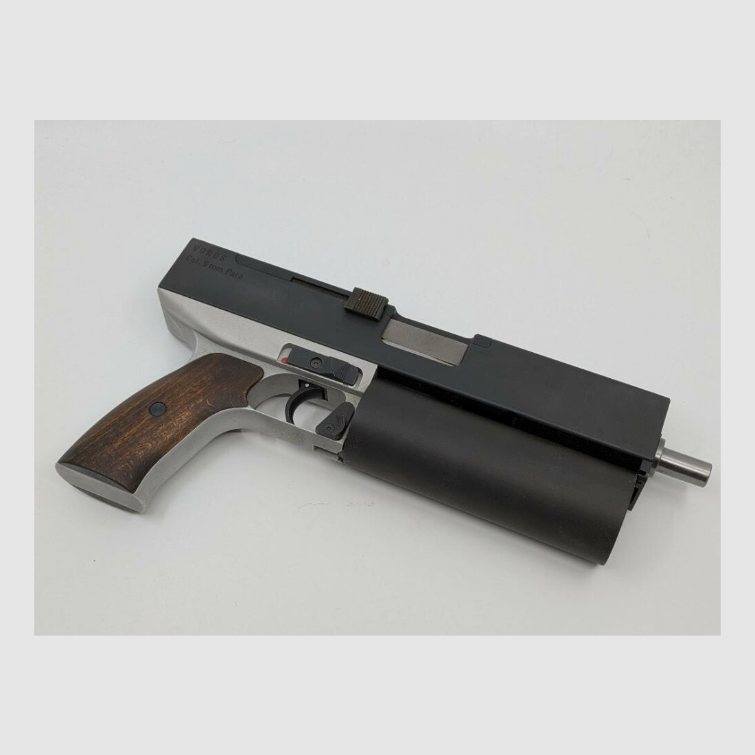 Vörös Mod. 1