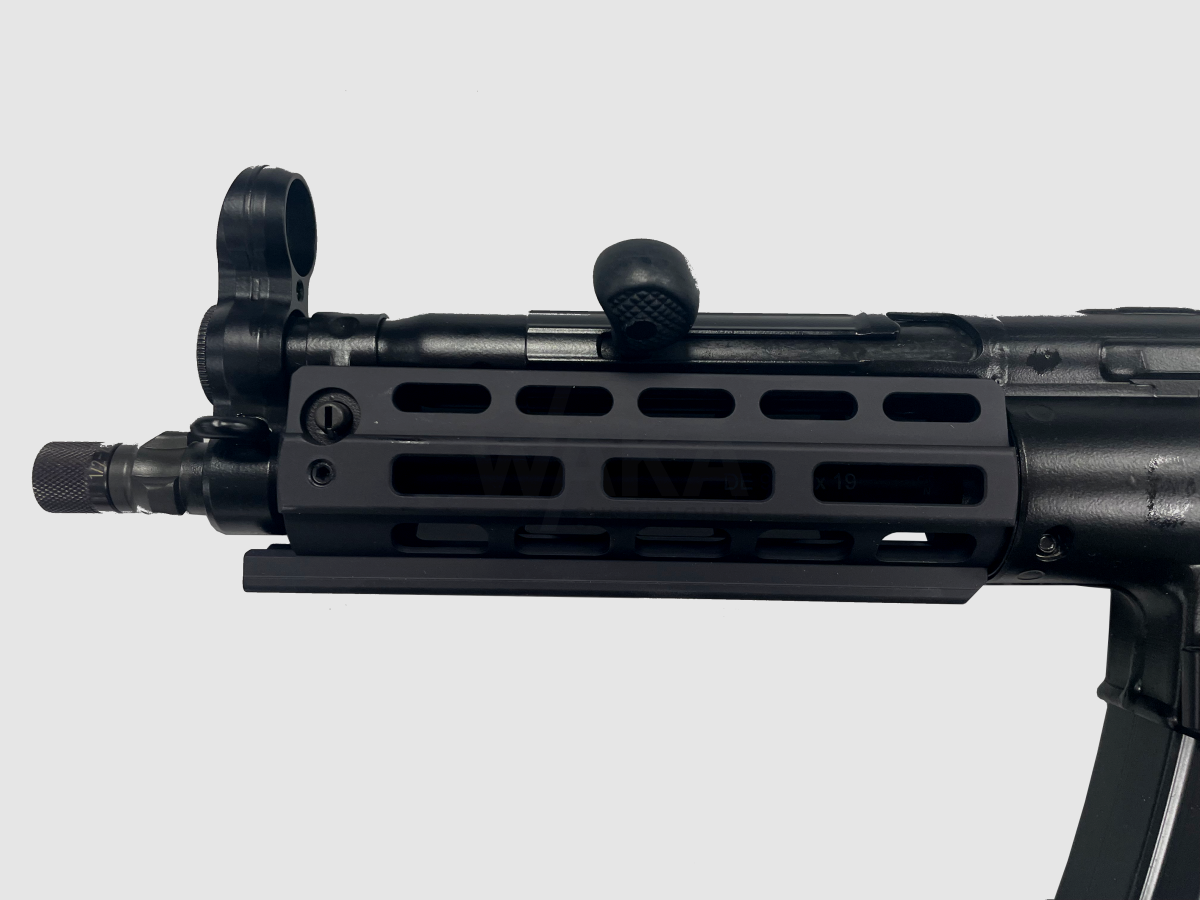 B&T Handguard 3x M-LOK per HK MP5/SP5 in alluminio, immagine 1 di 2