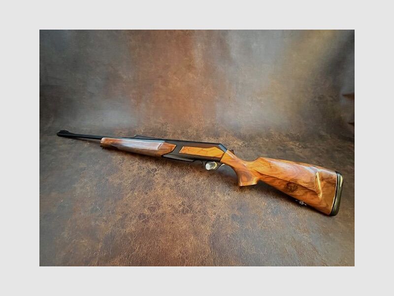 Browning Maral right