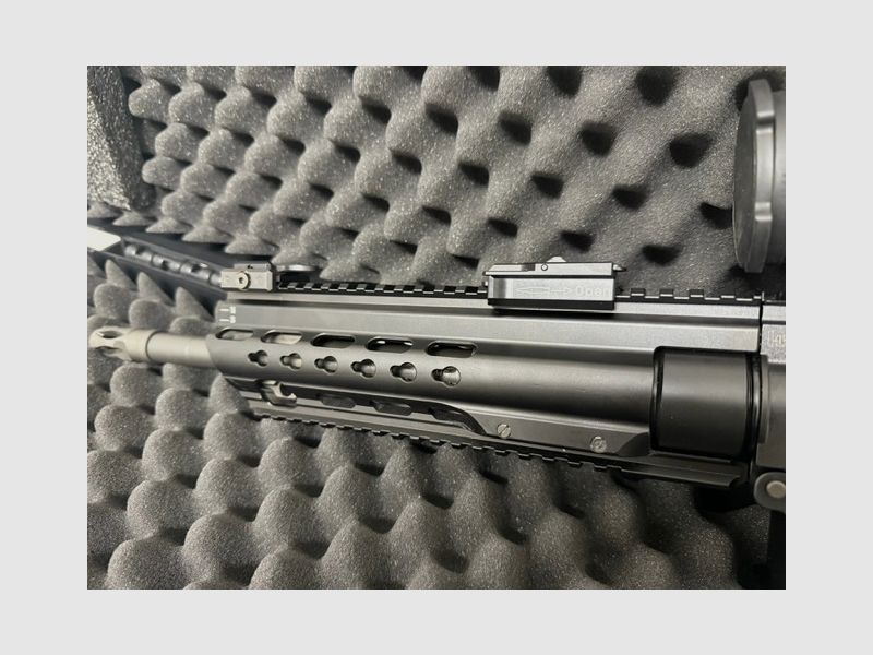 Heckler u. Koch MR308 13" incl. Elcan Specter DR 1,5x / 6x kal. 7.62, FDE richtkijker