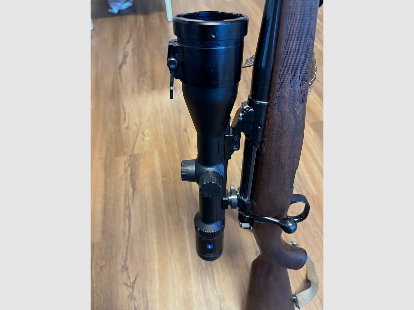 Zeiss V6 2-12x50, mit Schiene, Leuchtabsehen 60